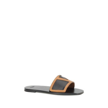 Valentino Garavani Viva Superstar Sandals - Hilstor