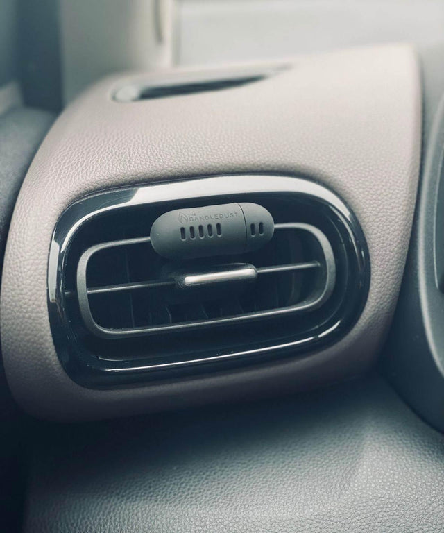 Rosso Car Diffuser by Candledust - Sweet & Fruity Scent with Violet and Magnolia | Long-Lasting, Refillable Fragrance, EU made - Hilstor