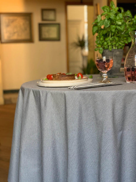 Hortensias Home Round Tablecloth, Recycled Fabric – Nord 2, Made in Europe, Nordic Design with Blue Lines, Available in Multiple Sizes - Hilstor