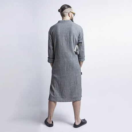 Linen Men’s Dress – Black/Gray Fishbone, Made in Europe, Natural Fabric with Large Pockets, Size S/M - Hilstor