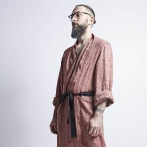 Linen Men’s Bathrobe – Red Fishbone, Unisex, Made in Europe, 100% Pre-Washed Linen, Size M/L - Hilstor