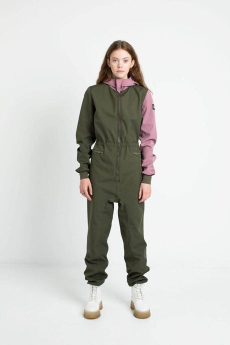 KERTTU Softshell Overall – Waterproof & Breathable, Made in Europe | Custom-Made for Outdoor Adventures - Hilstor