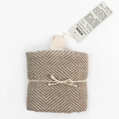Big Linen Towel – Beige Fishbone Pattern, 100% Natural Linen, Fast-Drying Eco-Friendly Towel – Handmade in Europe - Hilstor