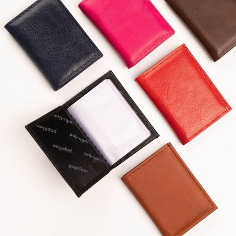 Leather Card Holder 21-46 – Handmade in Europe, Natural Leather, 16 Card Slots, 2-Year Warranty - Hilstor