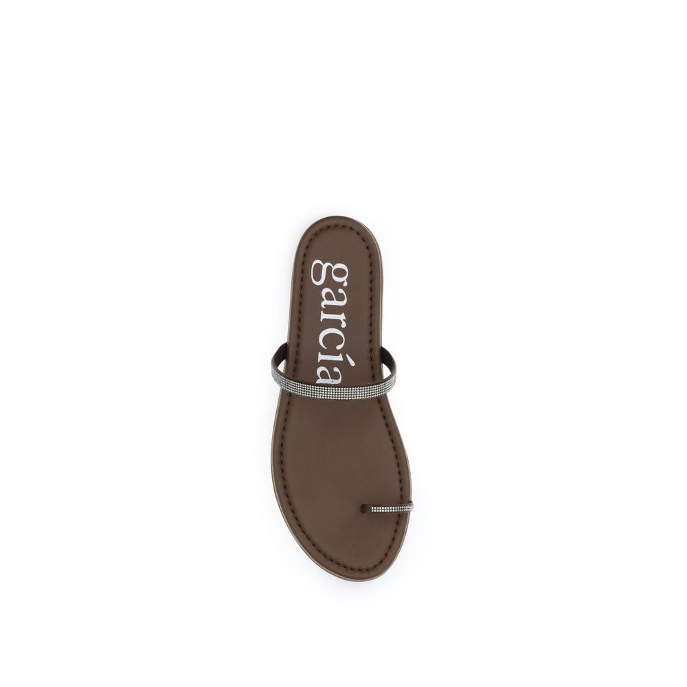 Pedro García Brown Leather Flat Sandals