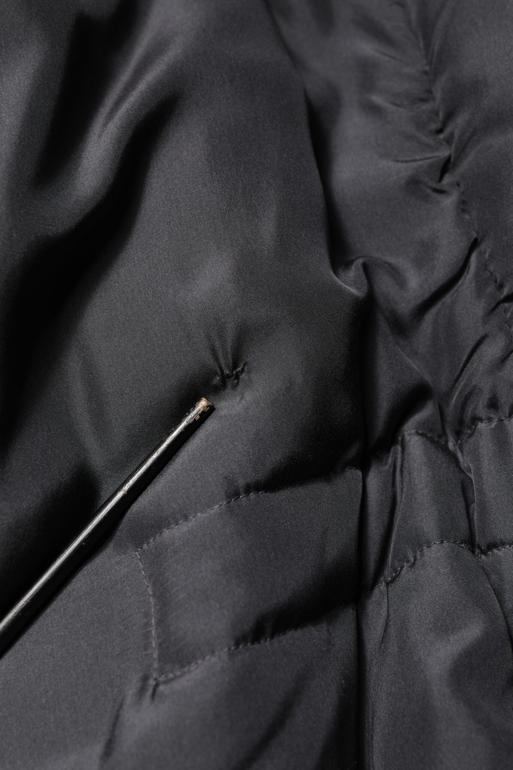 Dolce & Gabbana Black Silk Padded Parka Men Coat Jacket