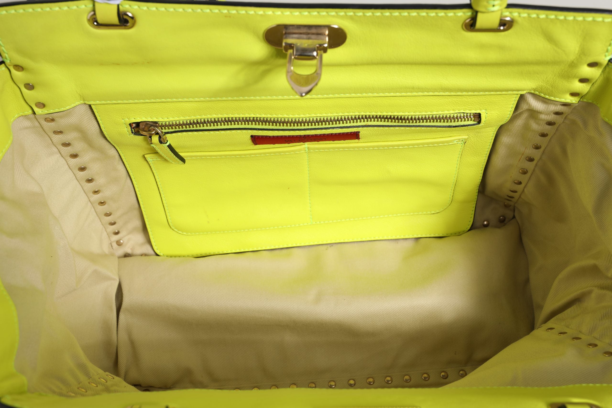 Valentino Garavani Rockstud Leather Handbag
