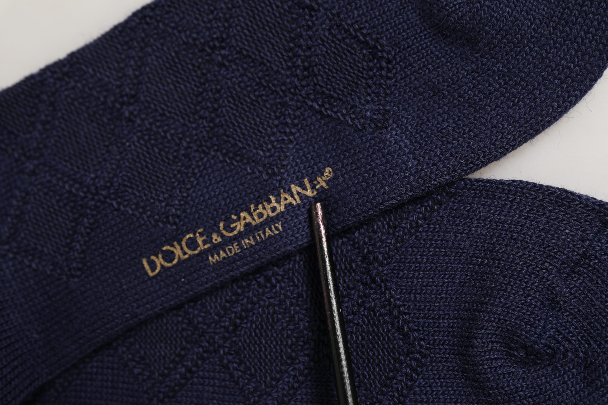 Dolce & Gabbana Navy Blue Wool Crest Logo Knee High Accessory Socks