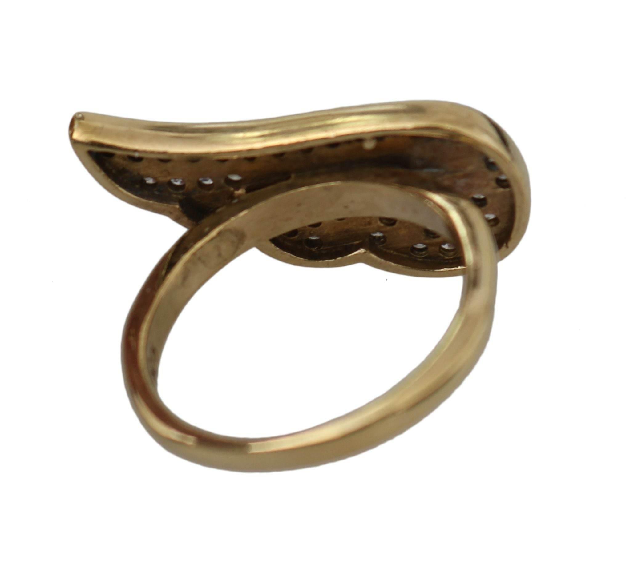 Nialaya Elegant Gold-Crystal Embellished Ring - Hilstor