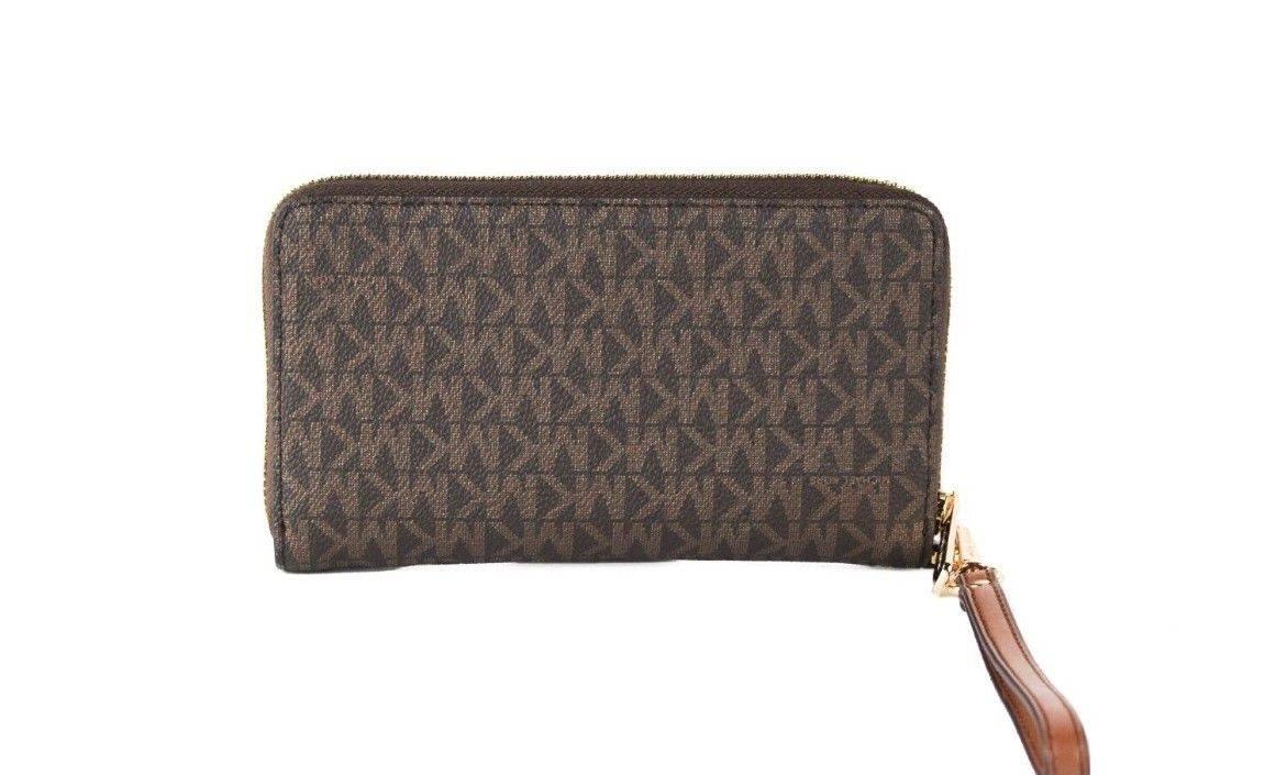 Michael Kors Jet Set Large Brown Signature PVC Flat Multifunction Wrist Wallet - Hilstor