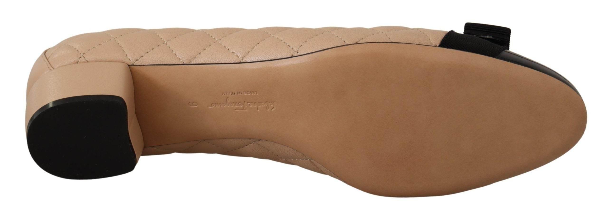 Salvatore Ferragamo Elegant Quilted Leather Pumps in Beige and Black - Hilstor