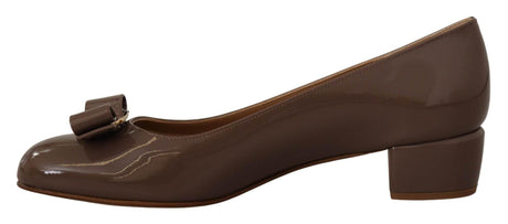 Salvatore Ferragamo Elegant Caraway Brown Pumps with Vara Bow - Hilstor