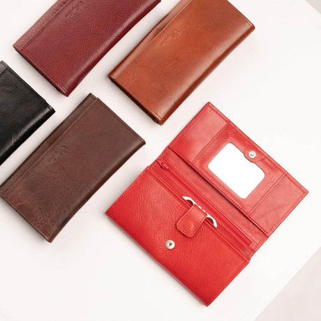 Women’s Leather Wallet 28-12 with Mirror – Handmade in Europe, Natural Leather, 12 Card Slots & Metal-Framed Coin Pocket, 2-Year Warranty - Hilstor