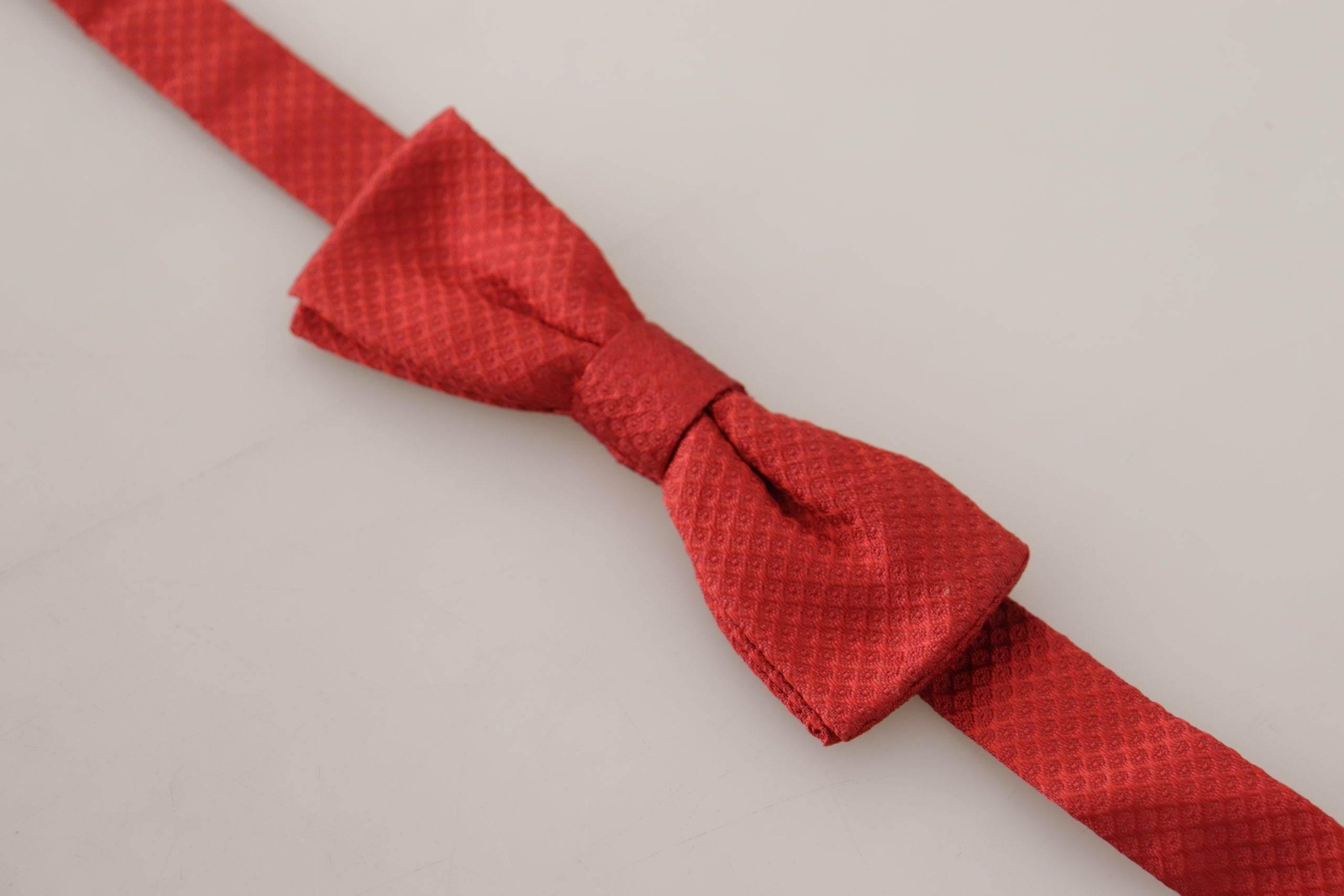 Dolce & Gabbana Elegant Red Silk Bow Tie - Hilstor