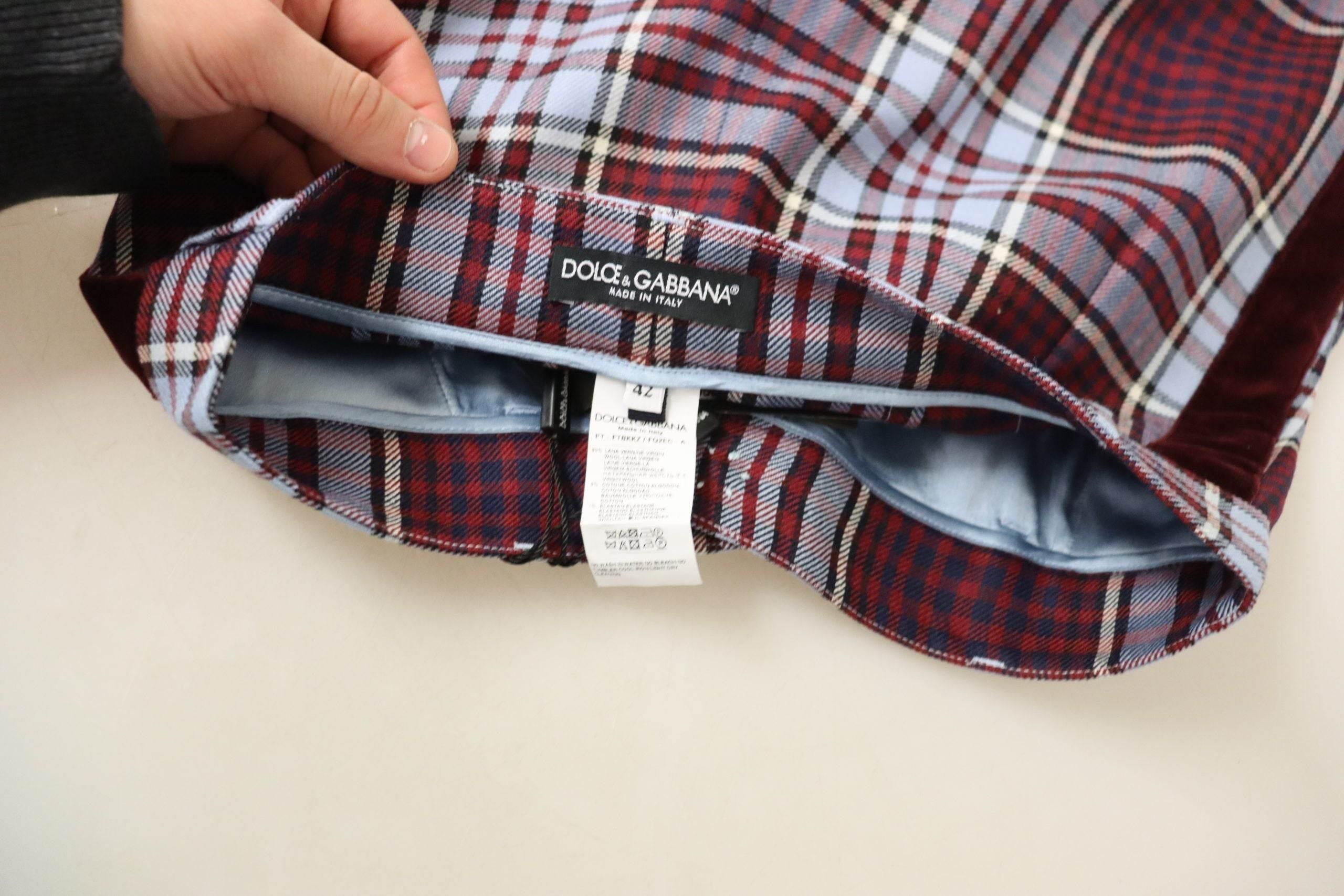 Dolce & Gabbana Gray Checked High Waist Cropped Trouser Pants - Hilstor