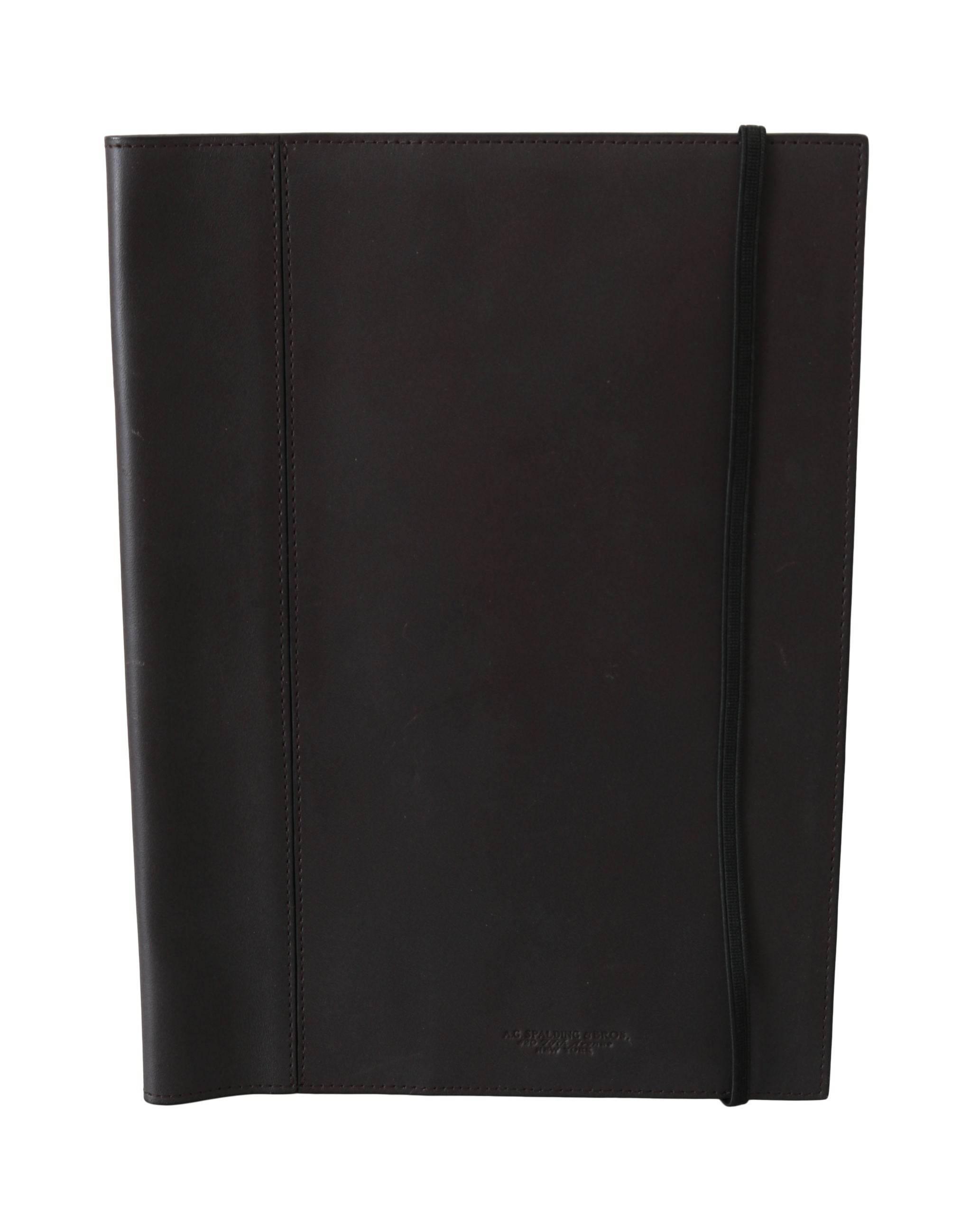 A.G. Spalding & Bros Elegant Leather Passport Wallet - Sleek Travel Essential - Hilstor