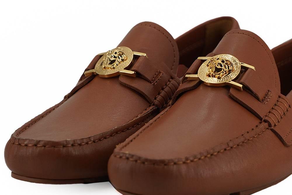 Versace Elegant Medusa-Embossed Leather Loafers - Hilstor