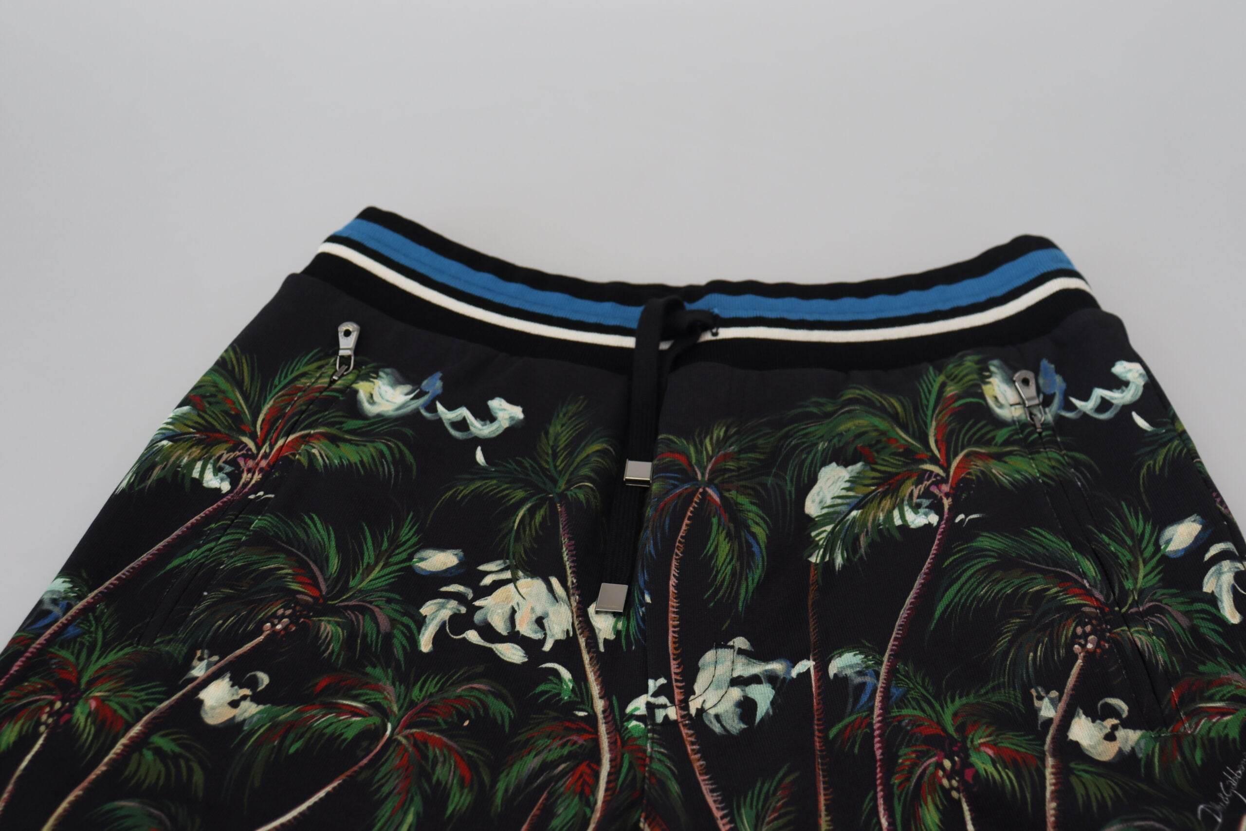 Dolce & Gabbana Volcano Print Casual Knee-Length Shorts - Hilstor