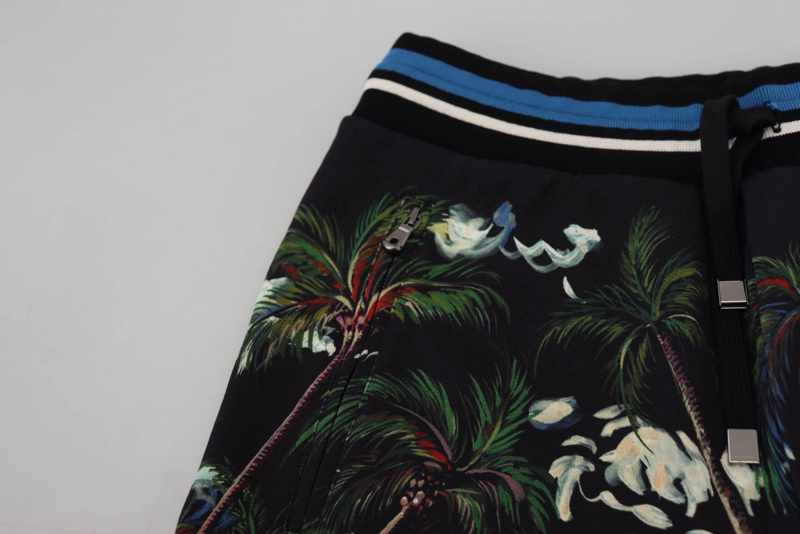Dolce & Gabbana Volcano Print Casual Knee-Length Shorts - Hilstor