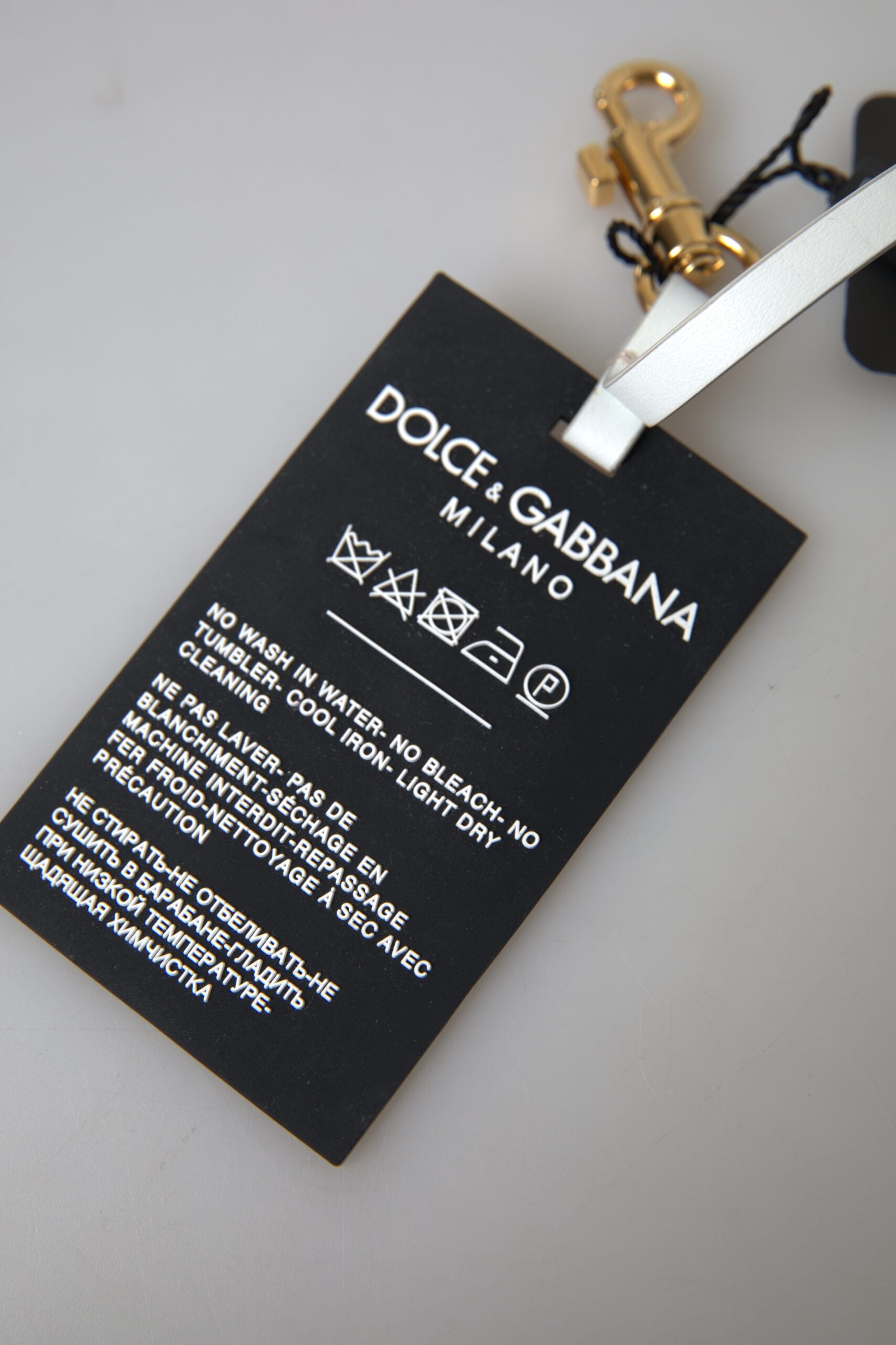 Dolce &amp; Gabbana Svart Silikon DG Logotyp Guldmässing Nyckelring