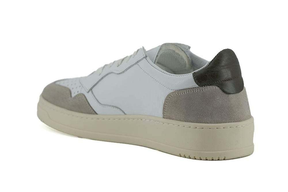Saxone of Scotland Elegant White Leather Sneakers - Hilstor