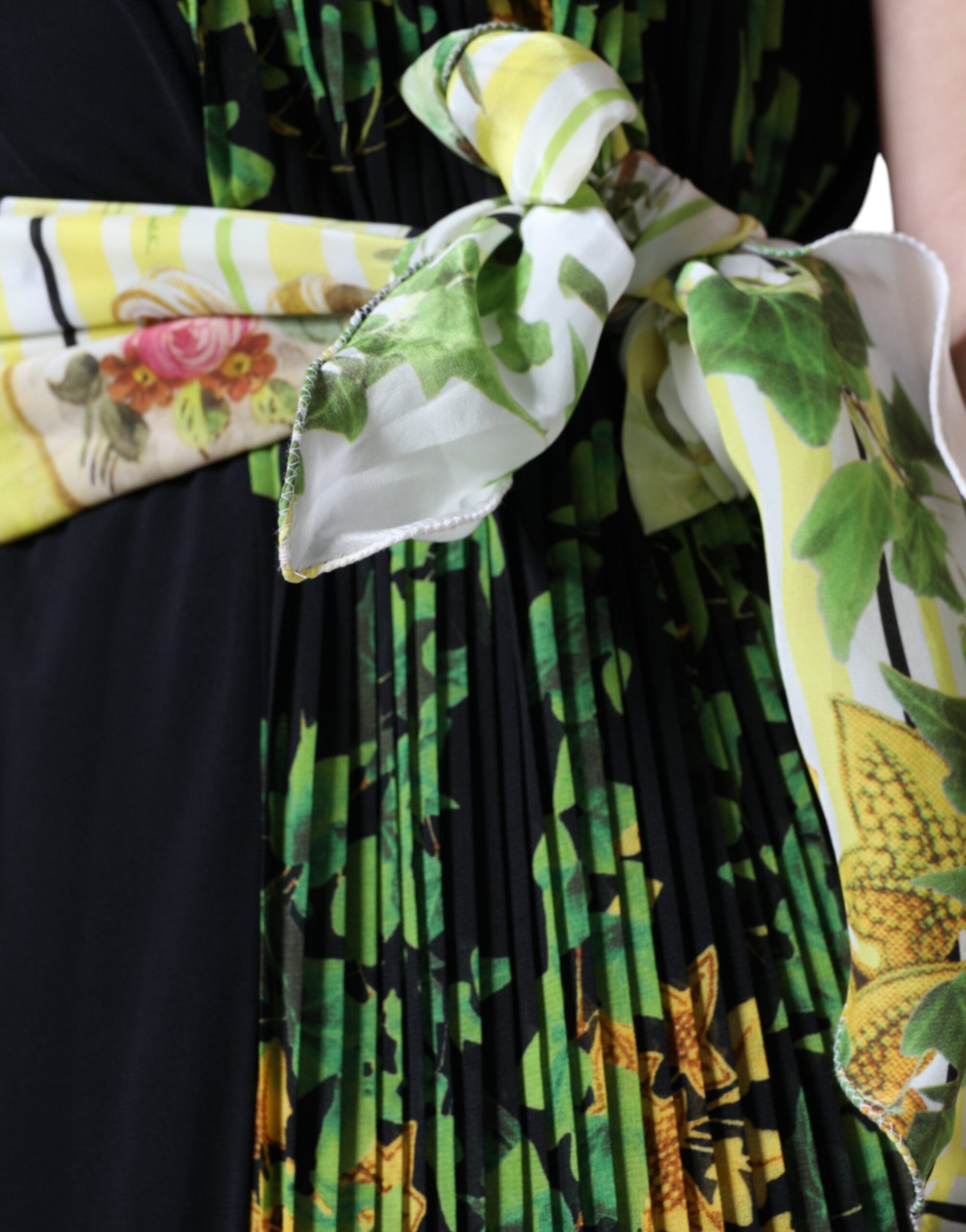 Roberto Cavalli Multicolor Blomsterskede Knælang Kjole
