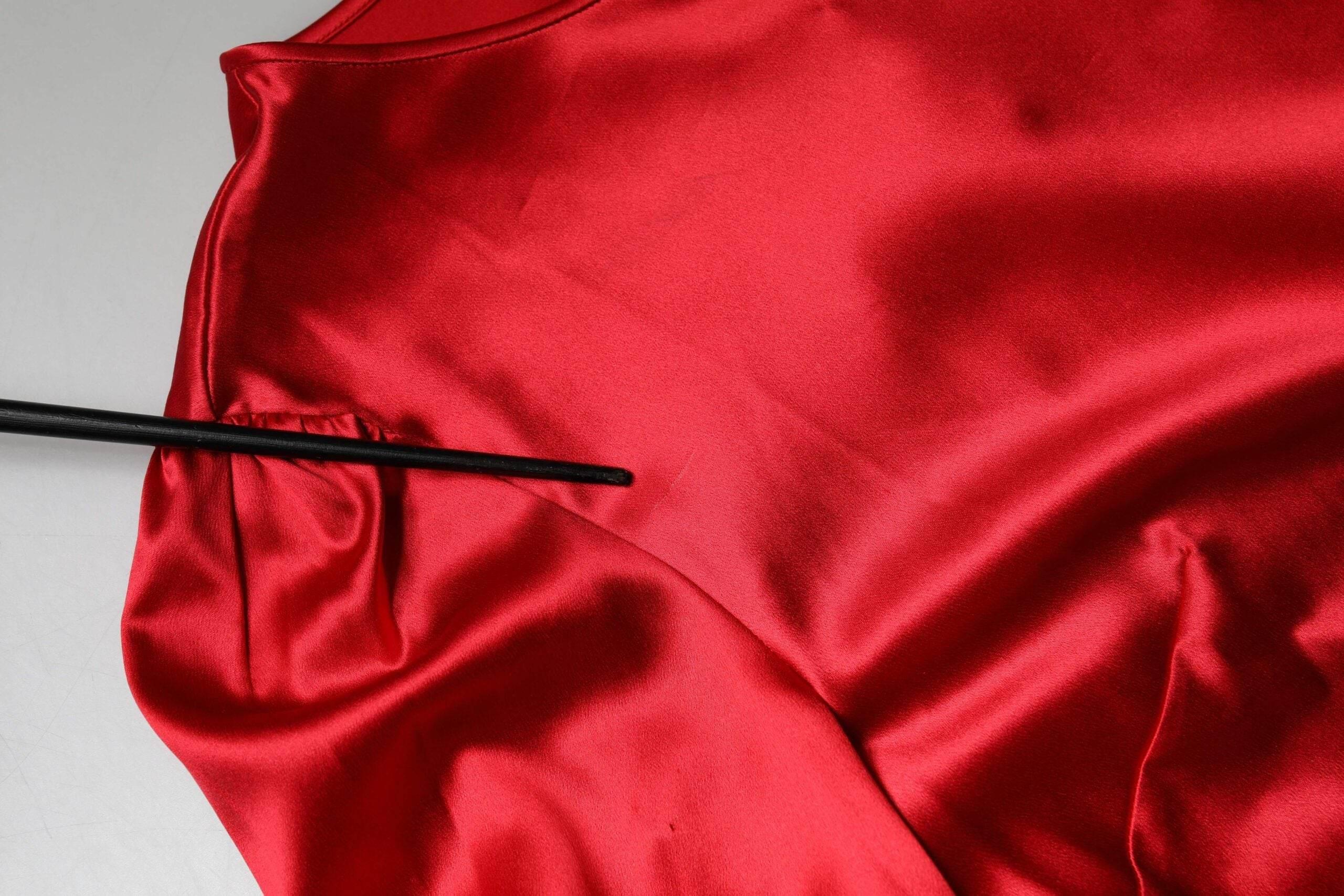 Dolce & Gabbana Red Satin Lace Trim Round Neck Blouse Top - Hilstor