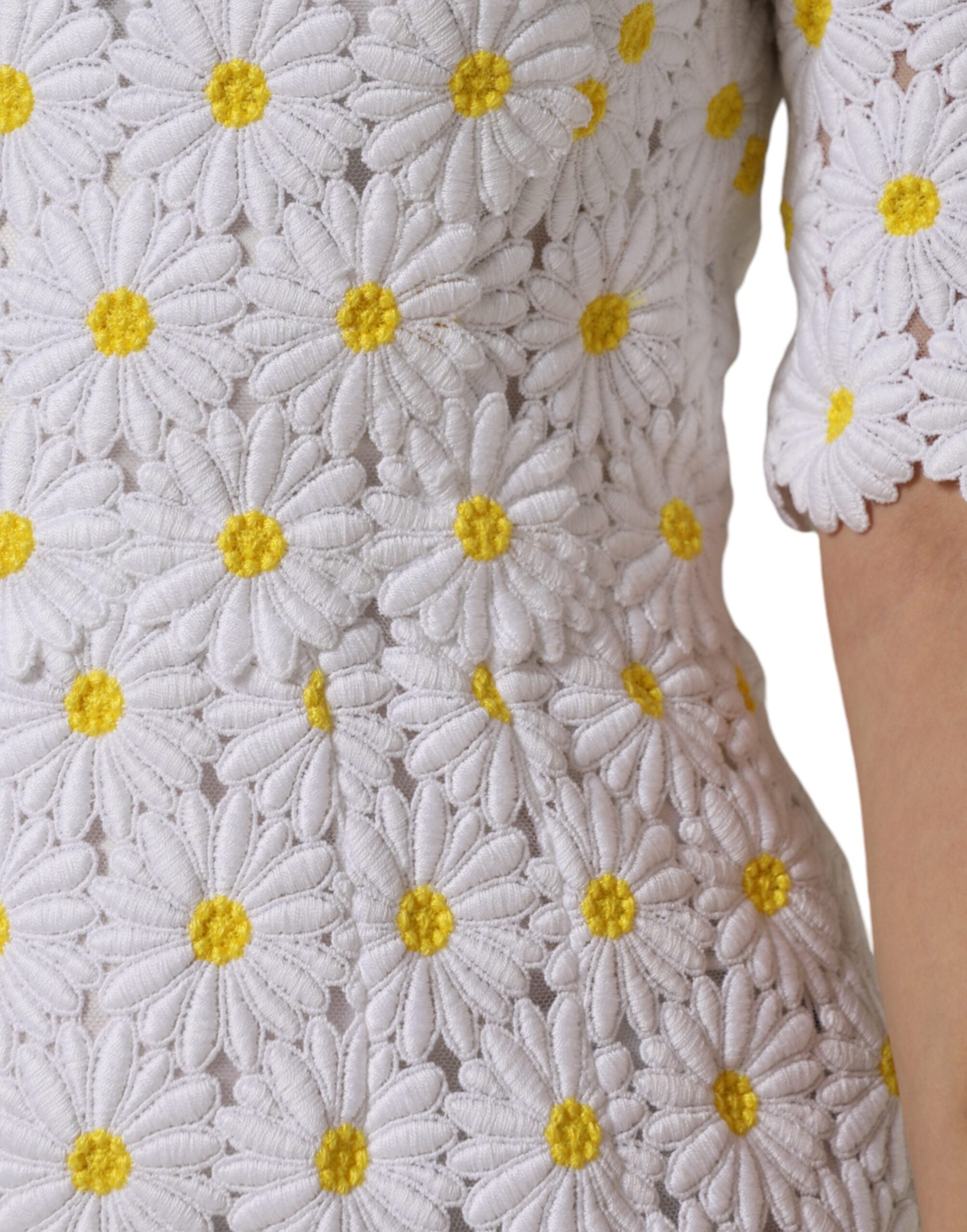 Dolce &amp; Gabbana White Daisy Macrame Lace Sheath Midi-kjole