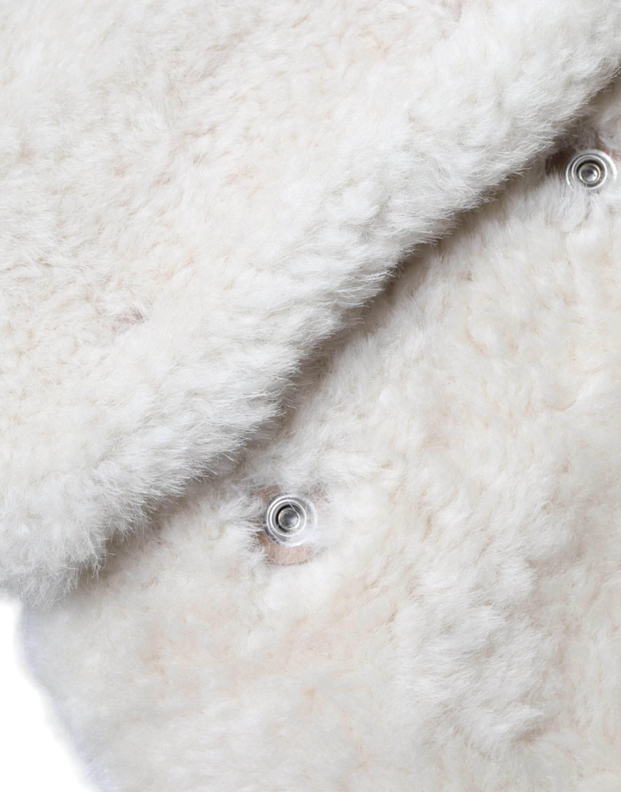 Burberry White WARRENFORD Shearling Leather Vest Coat Jacket - Hilstor