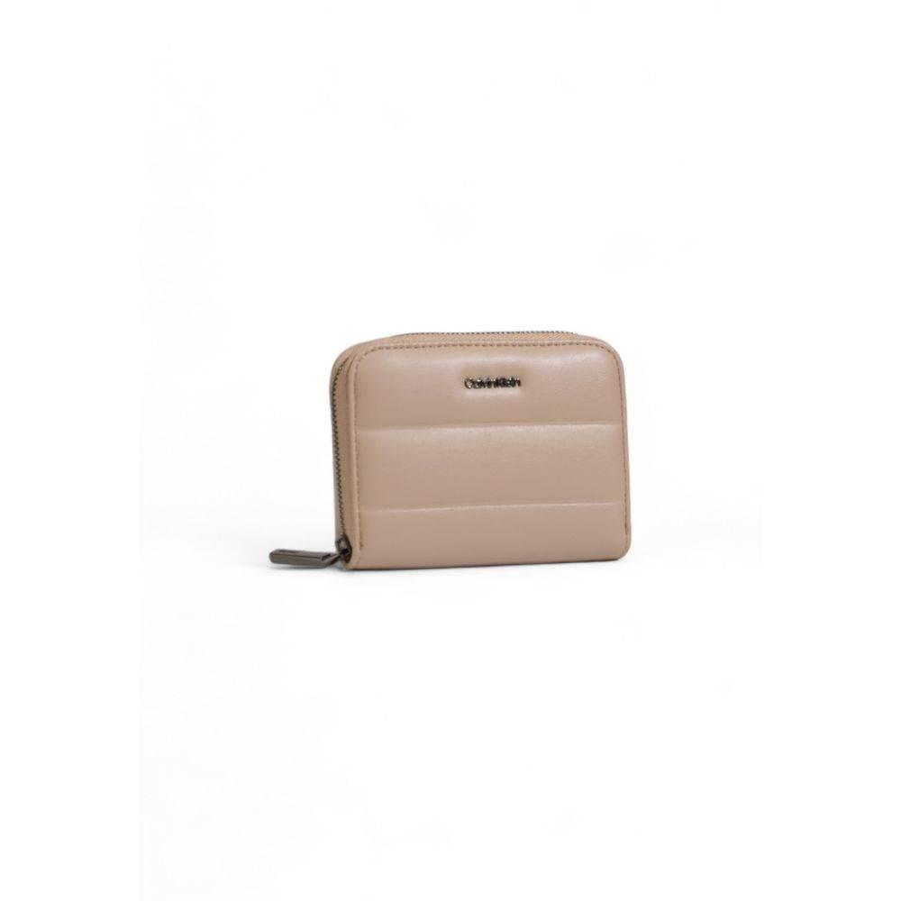 Calvin Klein Gray Artificial Leather Wallet - Hilstor
