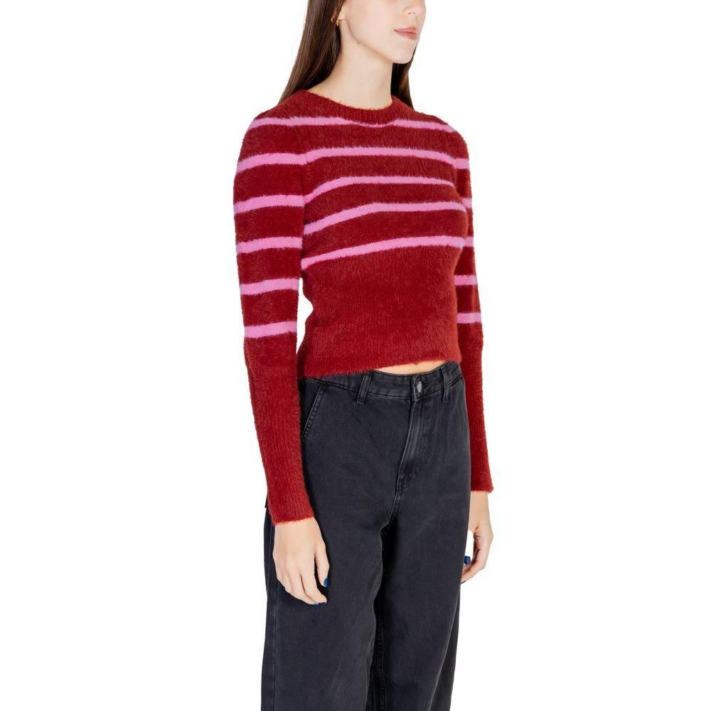 Only Red Nylon Sweater - Hilstor