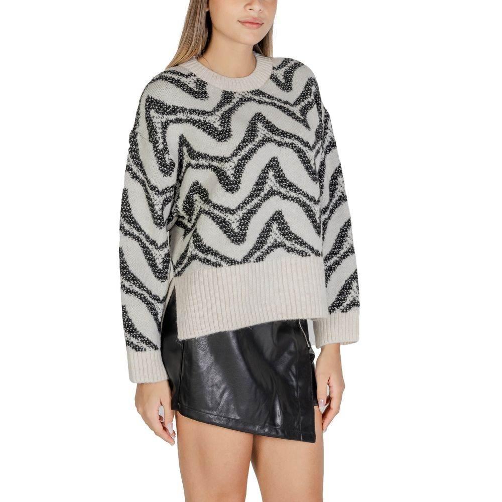 Only White Acrylic Sweater - Hilstor