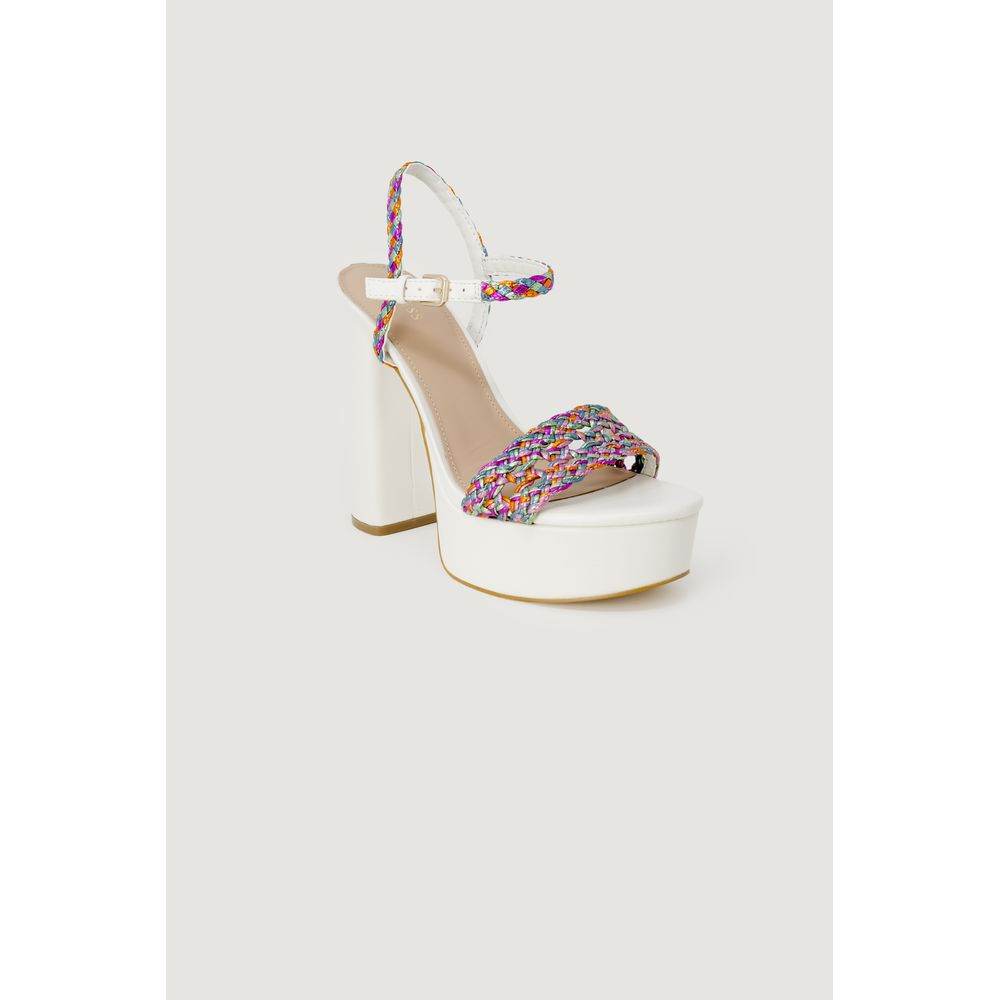 Guess White Polyester Sandal - Hilstor