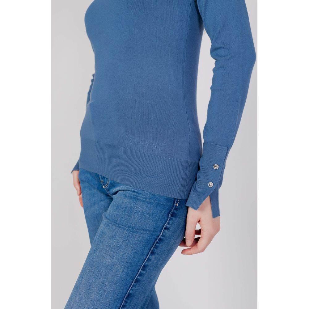 Guess Blue Cotton Tops & T-Shirt - Hilstor