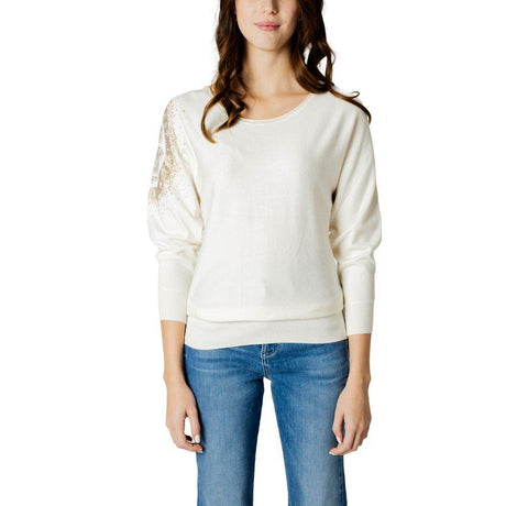 Guess White Viscose Tops & T-Shirt - Hilstor