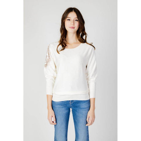 Guess White Viscose Tops & T-Shirt - Hilstor