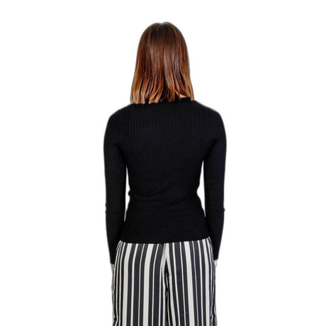 Only Black Viscose Tops & T-Shirt - Hilstor