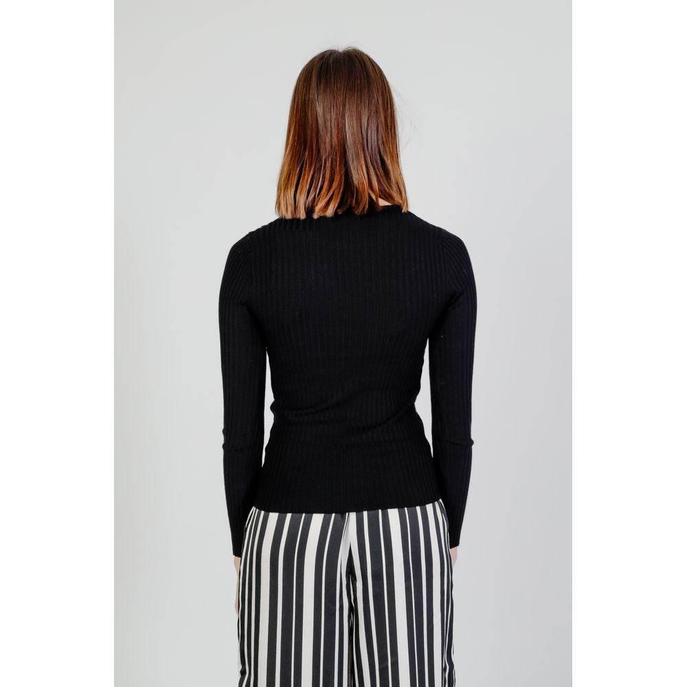 Only Black Viscose Tops & T-Shirt - Hilstor