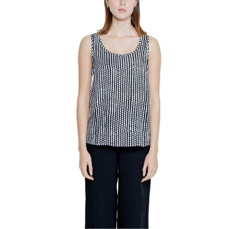 Only Black Viscose Tops & T-Shirt - Hilstor