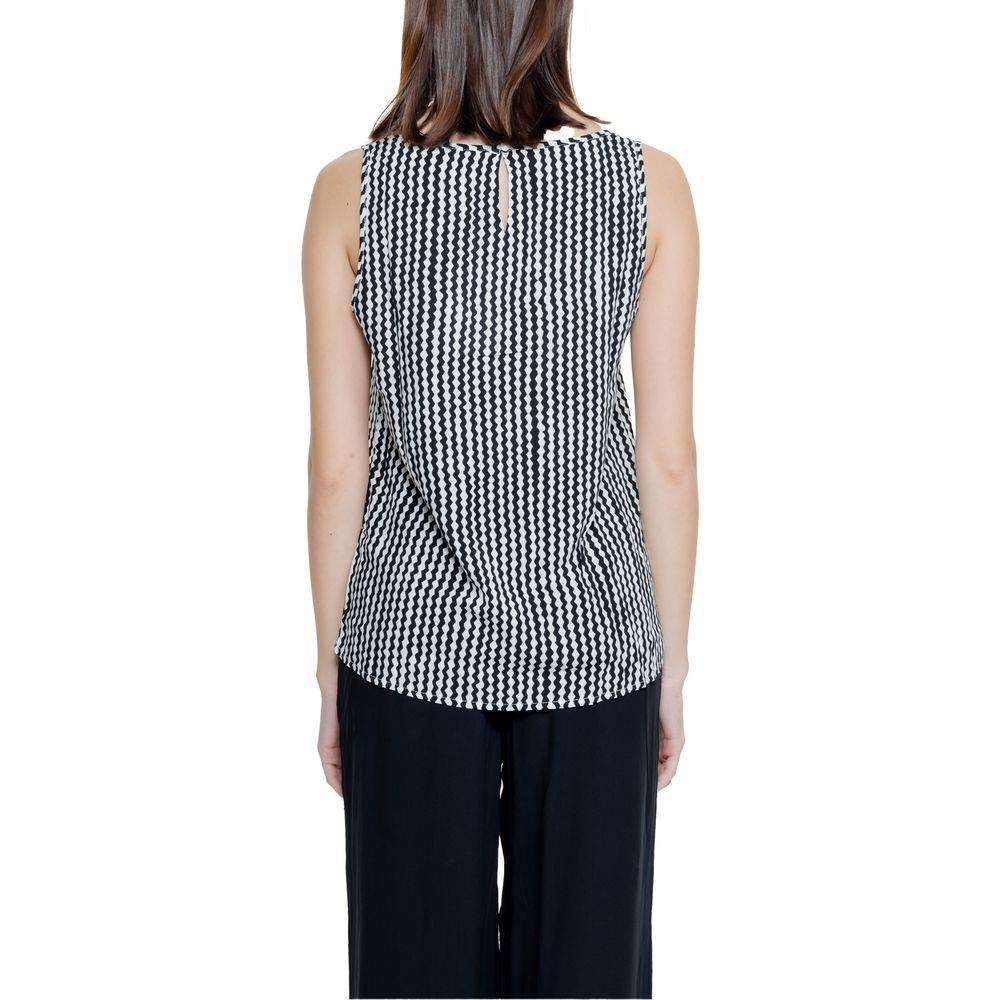 Only Black Viscose Tops & T-Shirt - Hilstor