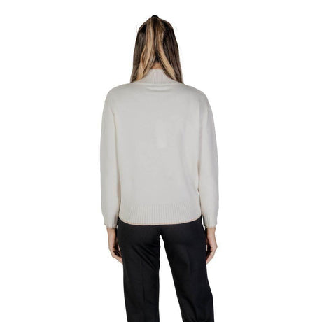 Street One Cream Polyester Sweater - Hilstor