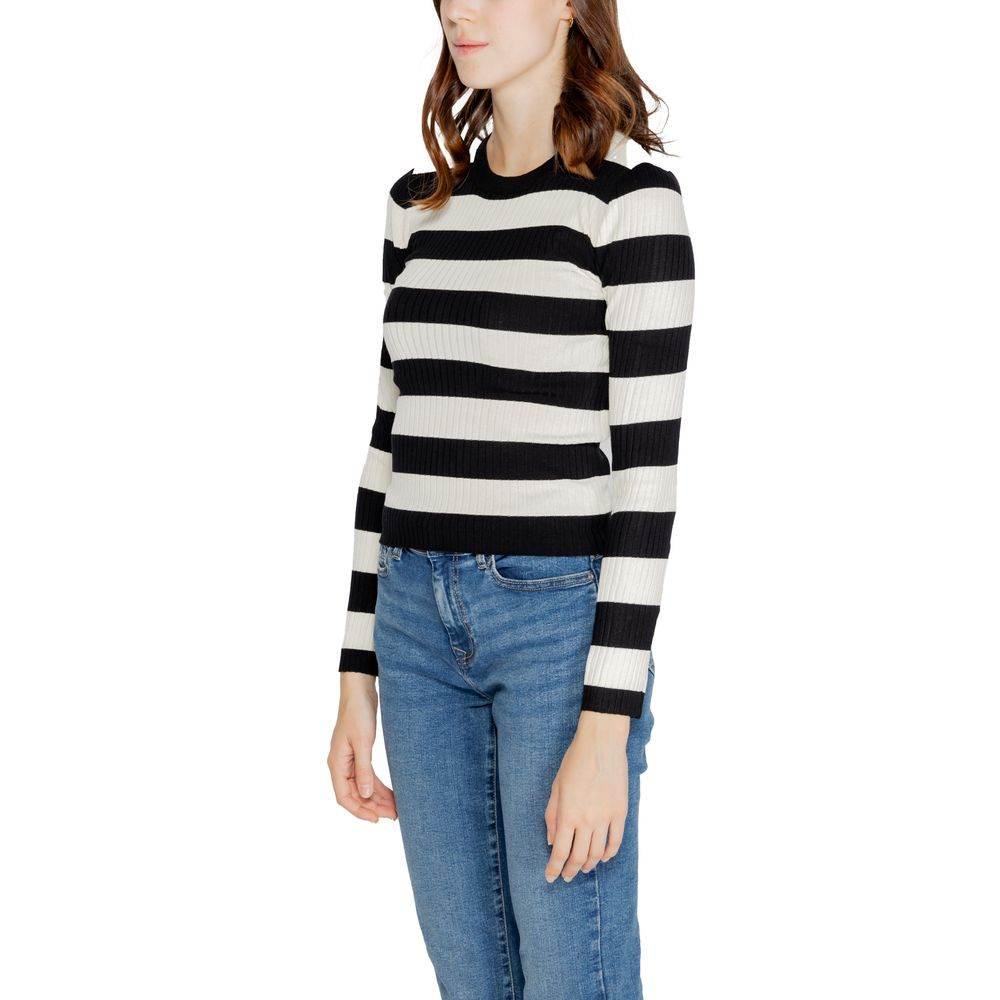 Jacqueline De Yong Black Viscose Tops & T-Shirt - Hilstor
