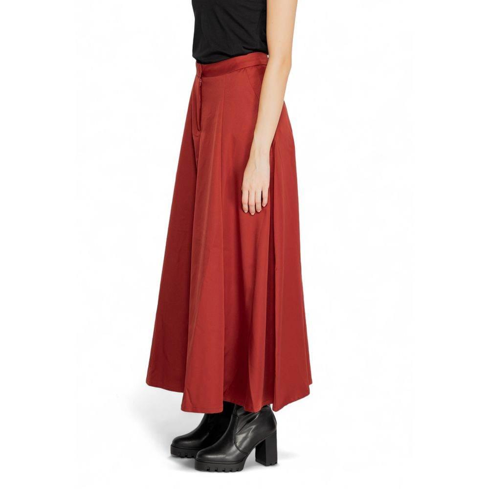 Vero Moda Red Polyester Skirt - Hilstor