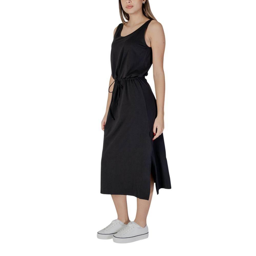 B.Young Black Cotton Dress - Hilstor