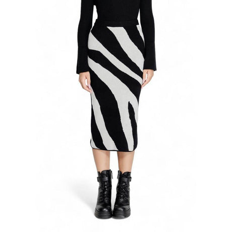 Vero Moda Black Viscose Skirt - Hilstor