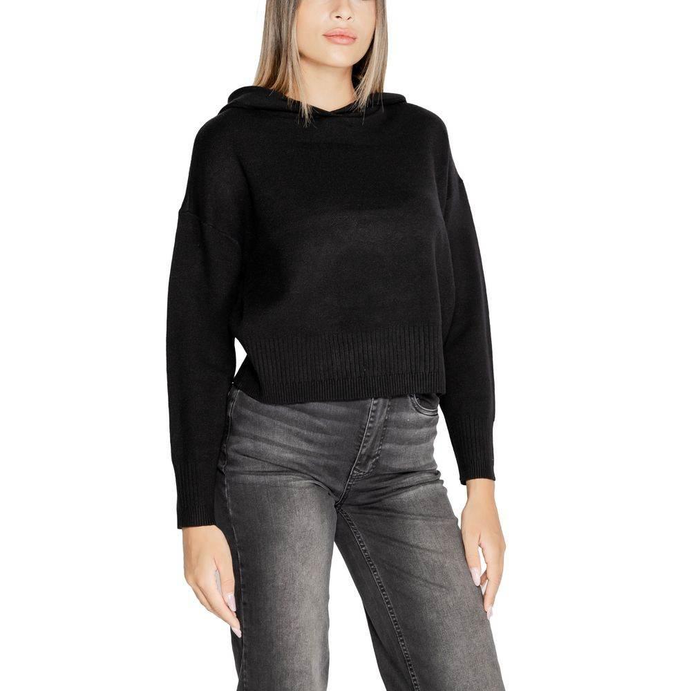 Vero Moda Black Viscose Tops & T-Shirt - Hilstor