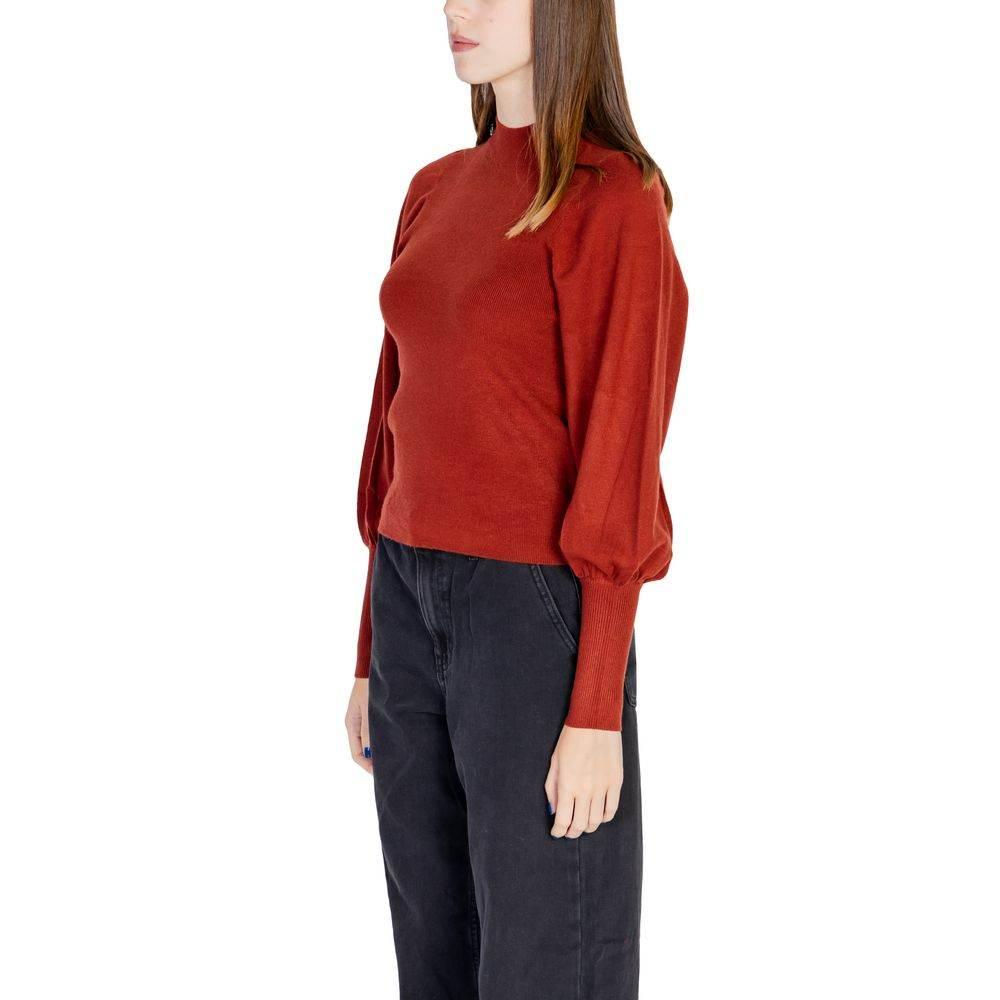 Vero Moda Red Viscose Tops & T-Shirt - Hilstor