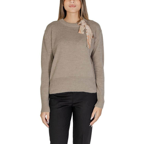 Alviero Martini Prima Classe Beige Polyester Sweater - Hilstor