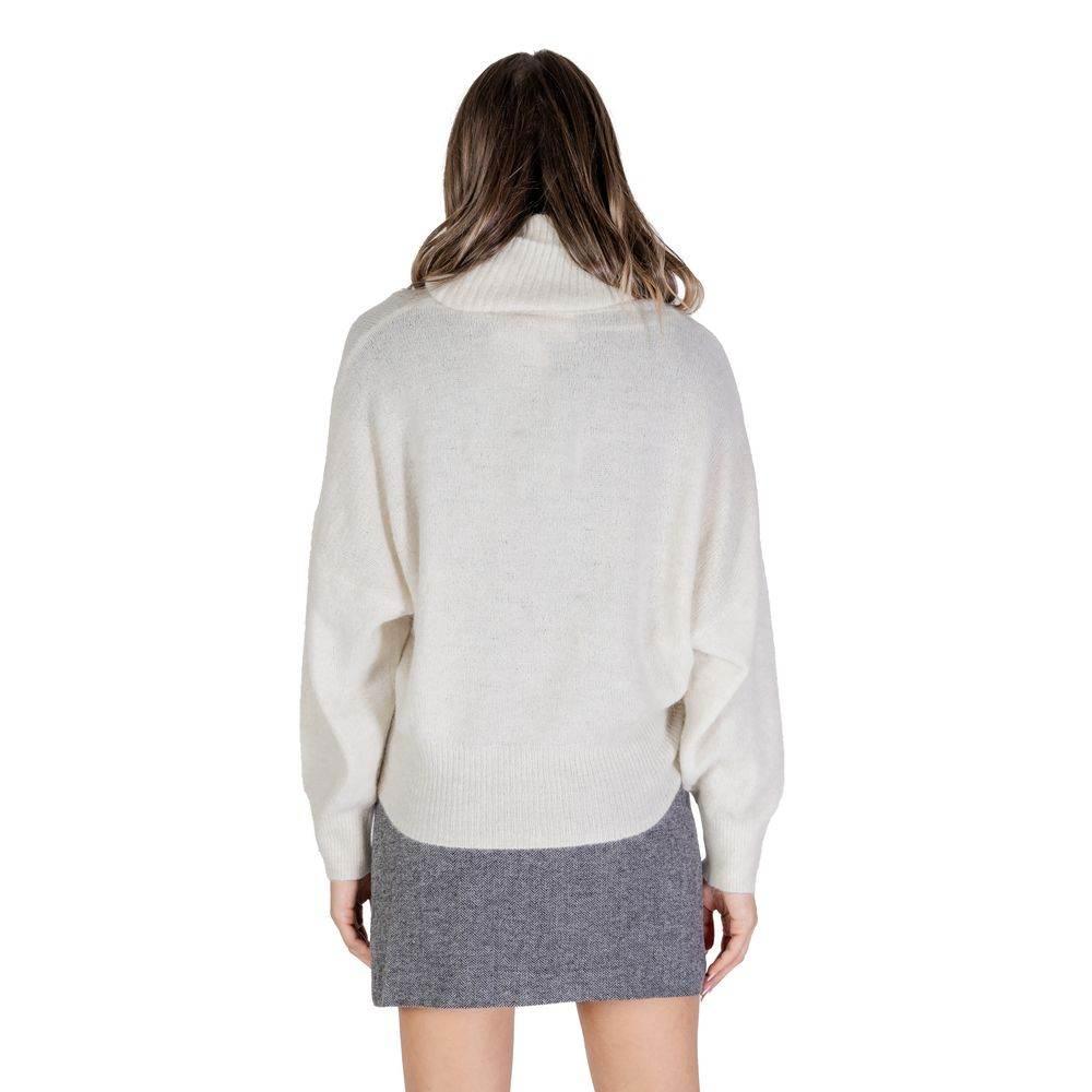 ICHI Cream Marabou Turtleneck - Hilstor