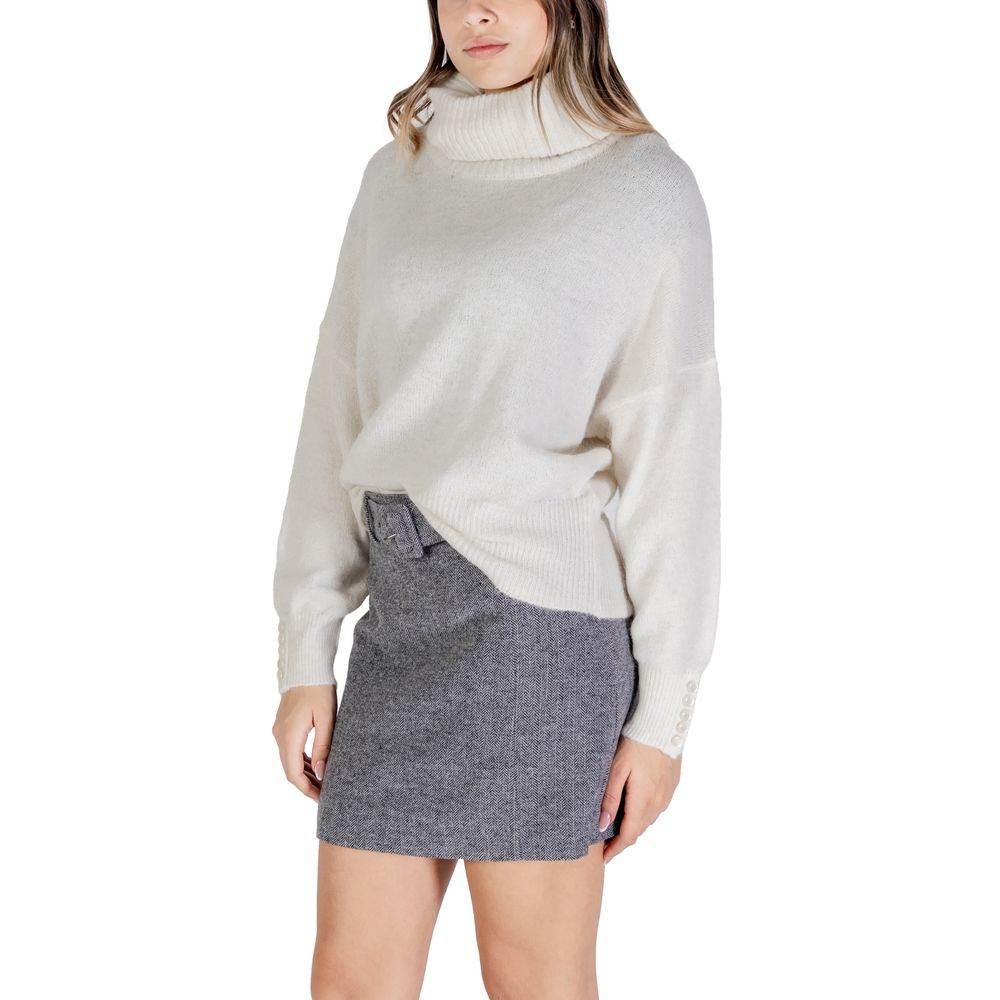 ICHI Cream Marabou Turtleneck - Hilstor